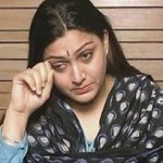 Gutsy heroine bursts into tears! Why?