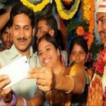 Spotted: Y S Jagan having Selfie with a girl @ Marriage
