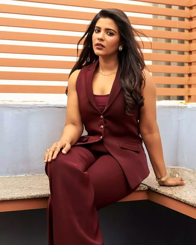 Aishwarya Rajesh Album