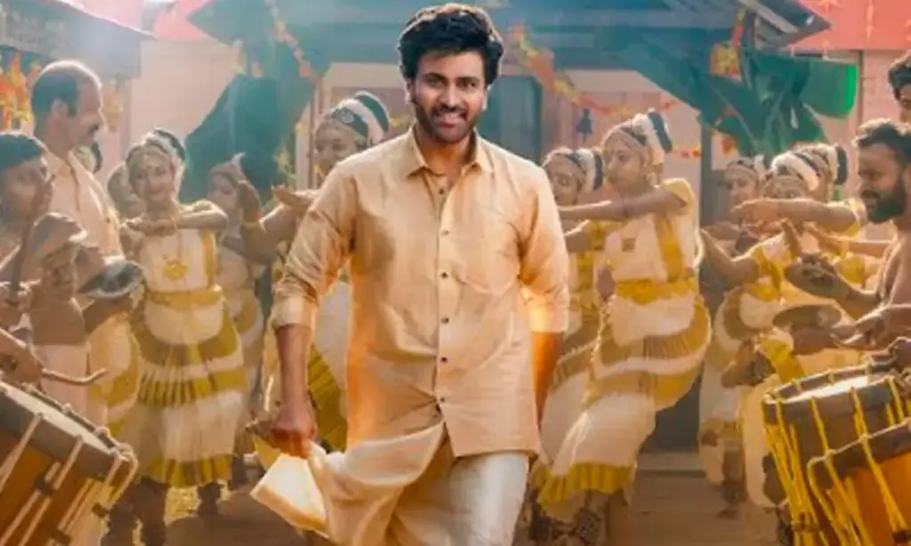 Sharwanand’s Traditional Look in Nari Nari Naduma Murari