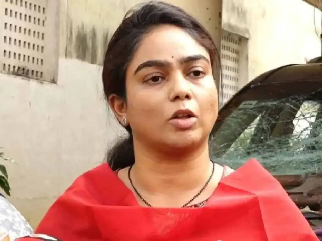 Ambati Rambabu’s Daughter Mounika Impresses With Powerful Media Address