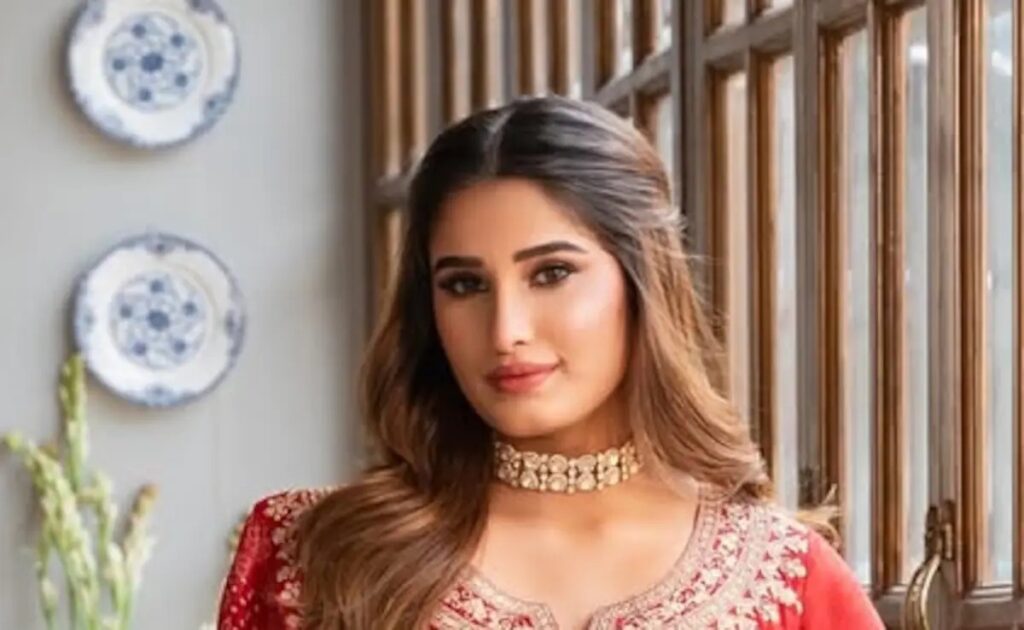Rasha Thailand Loves Mahesh Babu’s ‘Kurchi Madathapetti’